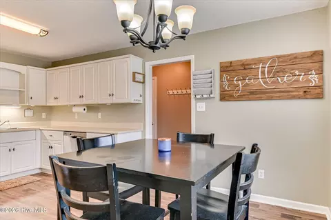 Dining - 662 Devon Rd, Grovetown, GA 30813 photo 2 of 3