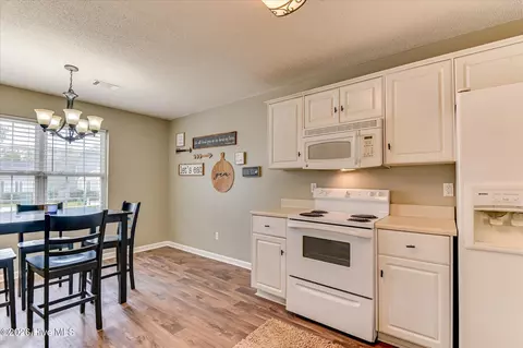 Kitchen - 662 Devon Rd, Grovetown, GA 30813 photo 1 of 5