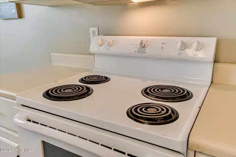 Kitchen - 662 Devon Rd, Grovetown, GA 30813 photo 5 of 5