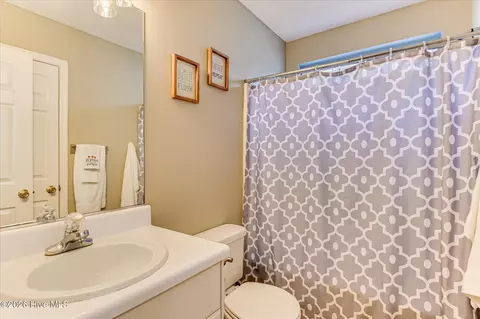 Bath - 662 Devon Rd, Grovetown, GA 30813 photo 2 of 2