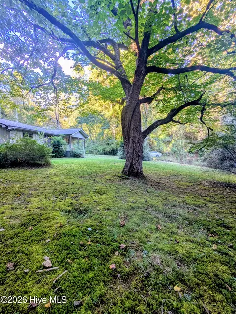 Exterior - 1226 Reservoir Rd, Murphy, NC 28906 photo 4 of 12