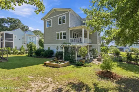 Exterior - 161 Hammock Watch Way, Hampstead, NC 28443 photo 3 of 4