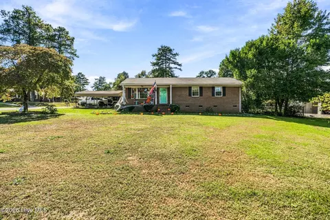 130 Liberty Dr, Rockingham, NC 28379