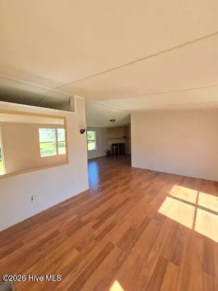 Living - 1167 Shawnee Ln, Stapleton, GA 30823 photo 2 of 2