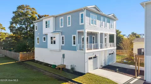 314 Spartanburg Ave #3, Carolina Beach, NC 28428