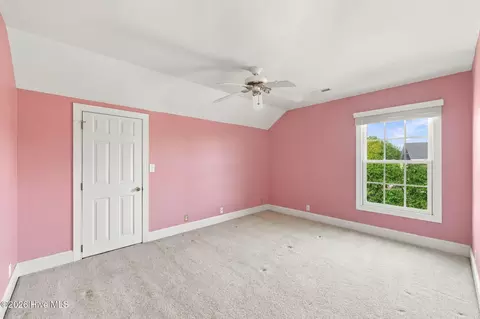 Bedroom - 5 Ballast Point Rd, Hampstead, NC 28443 photo 6 of 7