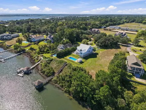 View/Area - 5 Ballast Point Rd, Hampstead, NC 28443 photo 8 of 8