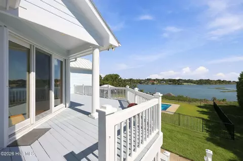 Exterior - 5 Ballast Point Rd, Hampstead, NC 28443 photo 11 of 19