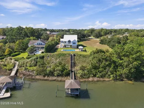 View/Area - 5 Ballast Point Rd, Hampstead, NC 28443 photo 2 of 8