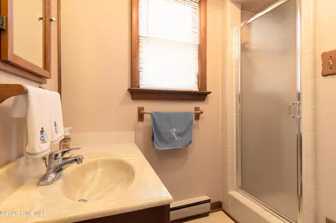 Bath - 528 Surfside Dr, Edenton, NC 27932 photo 1 of 3