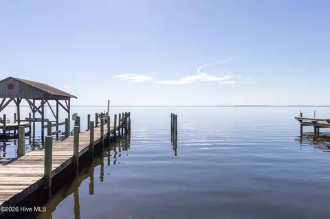 View/Area - 528 Surfside Dr, Edenton, NC 27932 photo 2 of 7