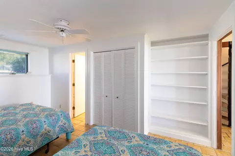 Bedroom - 528 Surfside Dr, Edenton, NC 27932 photo 5 of 5