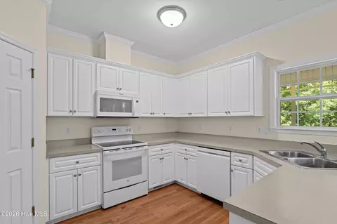 Kitchen - 704 Parnell Ct, Martinez, GA 30907 photo 2 of 4