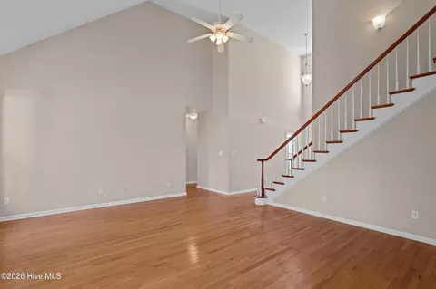 Living - 704 Parnell Ct, Martinez, GA 30907 photo 4 of 4