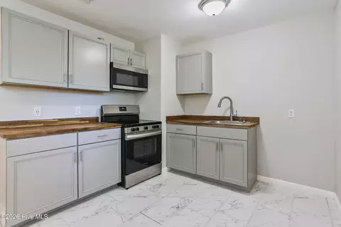 Kitchen - 315 E View Dr, Augusta, GA 30901 photo 1 of 2