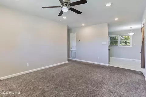 Living - 315 E View Dr, Augusta, GA 30901 photo 3 of 3