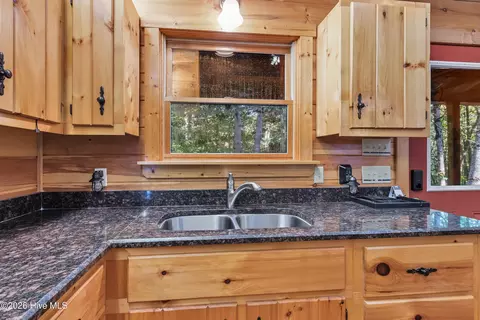 Kitchen - 440 Rocky Springs Ln, Murphy, NC 28906 photo 3 of 6