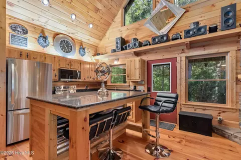 Kitchen - 440 Rocky Springs Ln, Murphy, NC 28906 photo 2 of 6
