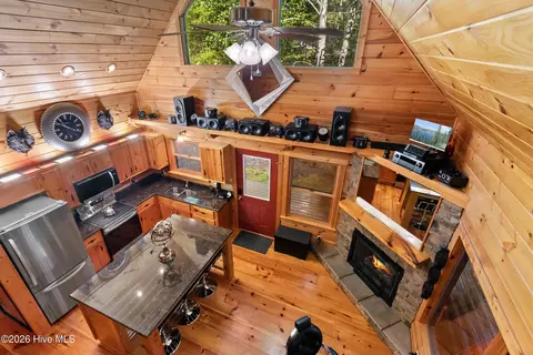 Kitchen - 440 Rocky Springs Ln, Murphy, NC 28906 photo 6 of 6