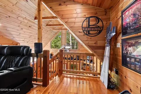 Entry Way - 440 Rocky Springs Ln, Murphy, NC 28906 photo 3 of 3