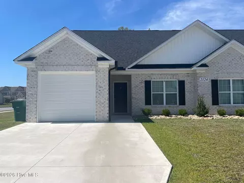 2124 Dartford Dr #A, Greenville, NC 27834