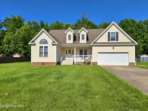 114 Pleasant Dr, Elizabeth City, NC 27909