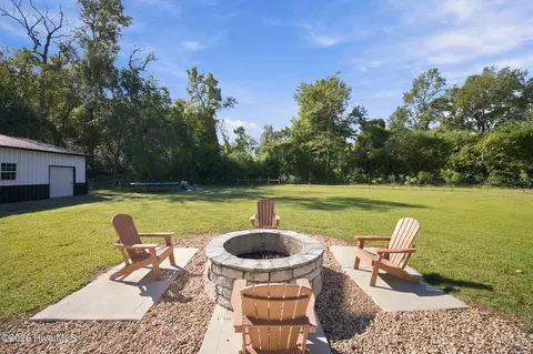 Exterior - 1269 Deep Bottom Rd, Wallace, NC 28466 photo 10 of 15