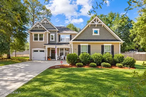 Exterior - 101 Carousel St, West End, NC 27376 photo 2 of 11