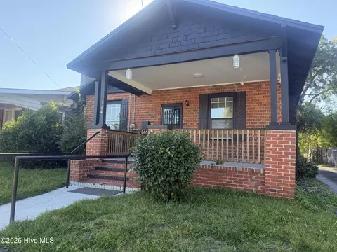 204 S 16th St, Wilmington, NC 28401