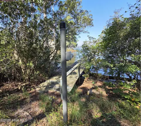321 Bay View Dr, Chocowinity, NC 27817 photo 9