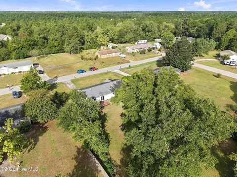 View/Area - 111 Riegel Dr, Hubert, NC 28539 photo 4 of 5
