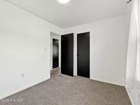 Bedroom - 111 Riegel Dr, Hubert, NC 28539 photo 2 of 7
