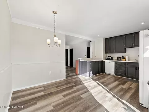 Dining - 111 Riegel Dr, Hubert, NC 28539 photo 2 of 2