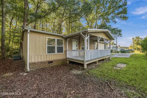 232 Suburban St SW, Shallotte, NC 28470