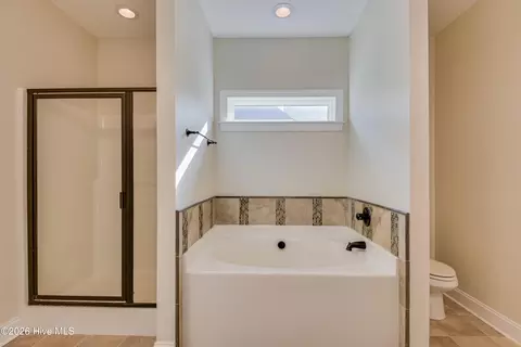Bath - 524 Jutland Way, Evans, GA 30809 photo 3 of 4