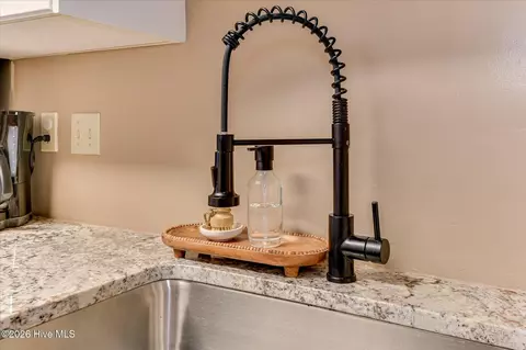Kitchen - 4647 Leeward Dr, Evans, GA 30809 photo 6 of 6