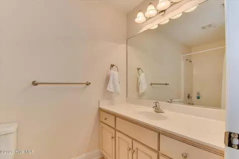 Bath - 428 Manly Way, Evans, GA 30809 photo 3 of 4