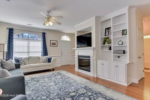 Living - 428 Manly Way, Evans, GA 30809 photo 2 of 2