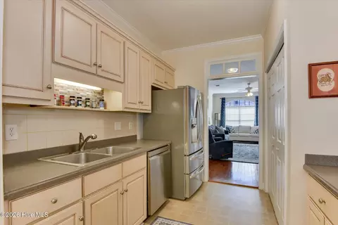Kitchen - 428 Manly Way, Evans, GA 30809 photo 5 of 5