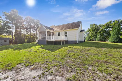 Exterior - 182 Scrub Oaks Dr, Hampstead, NC 28443 photo 8 of 8