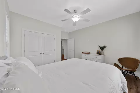 Bedroom - 182 Scrub Oaks Dr, Hampstead, NC 28443 photo 5 of 7