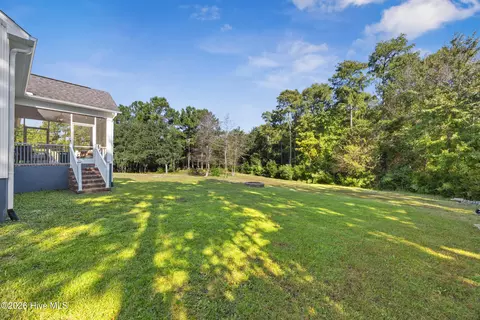 Exterior - 182 Scrub Oaks Dr, Hampstead, NC 28443 photo 7 of 8