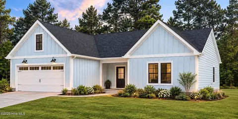 4056 Northwest Rd, Leland, NC 28451