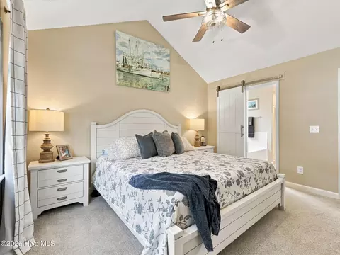 Bedroom - 819 Cooke Dr, Hubert, NC 28539 photo 2 of 8