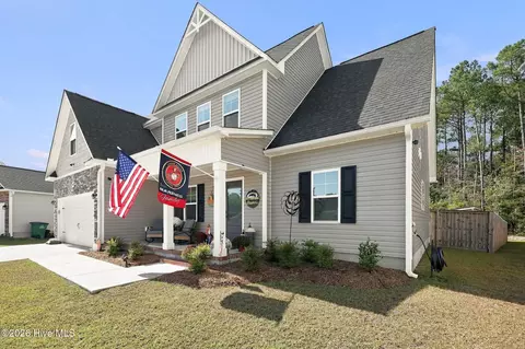 Exterior - 819 Cooke Dr, Hubert, NC 28539 photo 2 of 6