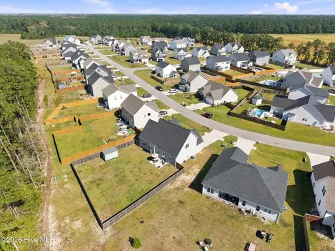 View/Area - 819 Cooke Dr, Hubert, NC 28539 photo 5 of 12