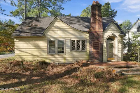 1401 Gold St N, Wilson, NC 27893