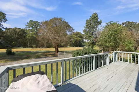 Exterior - 309 Willowbrook Ct, New Bern, NC 28562 photo 14 of 15