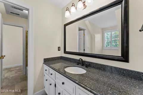 Bath - 3218 Wheeler Rd, Augusta, GA 30909 photo 5 of 6