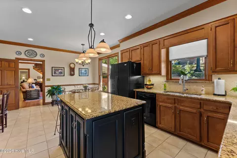 Kitchen - 3218 Wheeler Rd, Augusta, GA 30909 photo 4 of 5